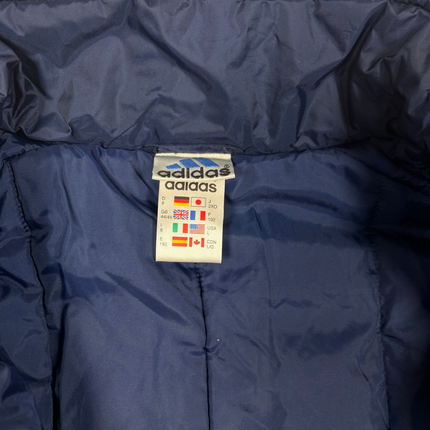 (L) Vintage Adidas Winter Jacket