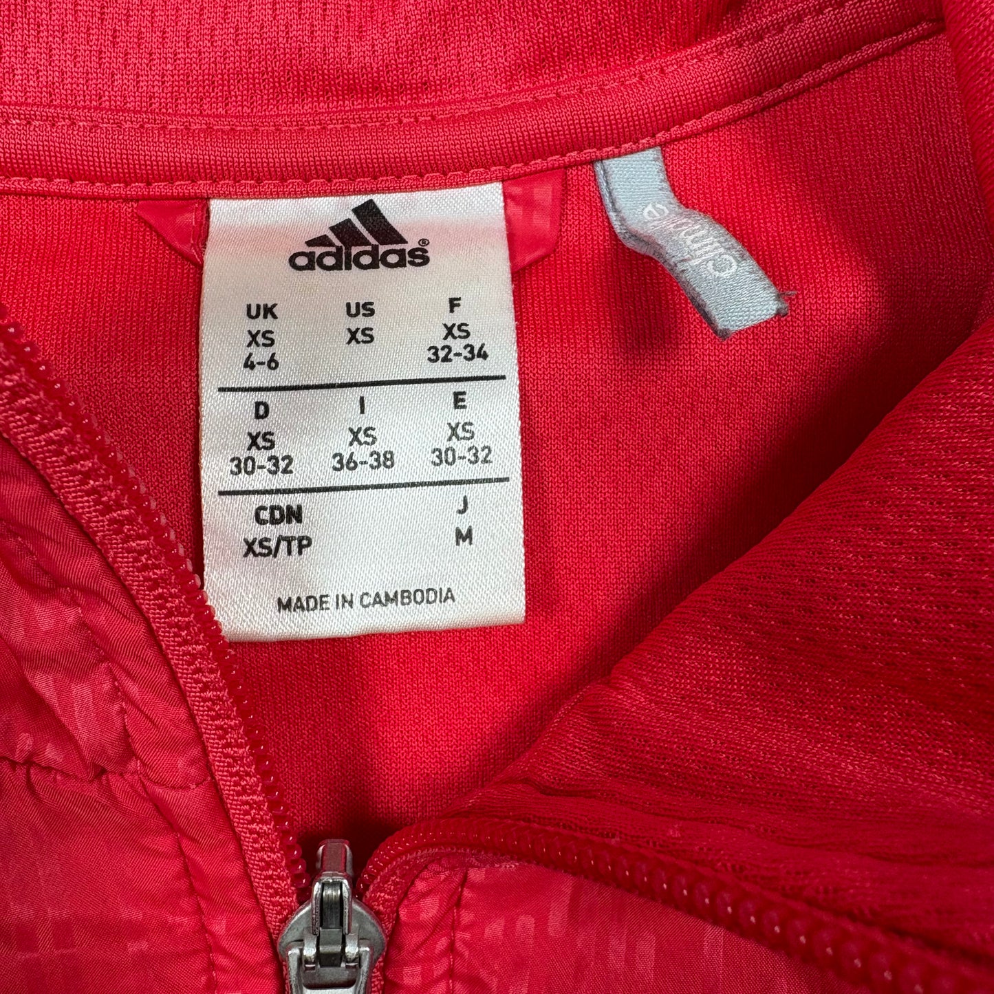 (XS) Adidas Top