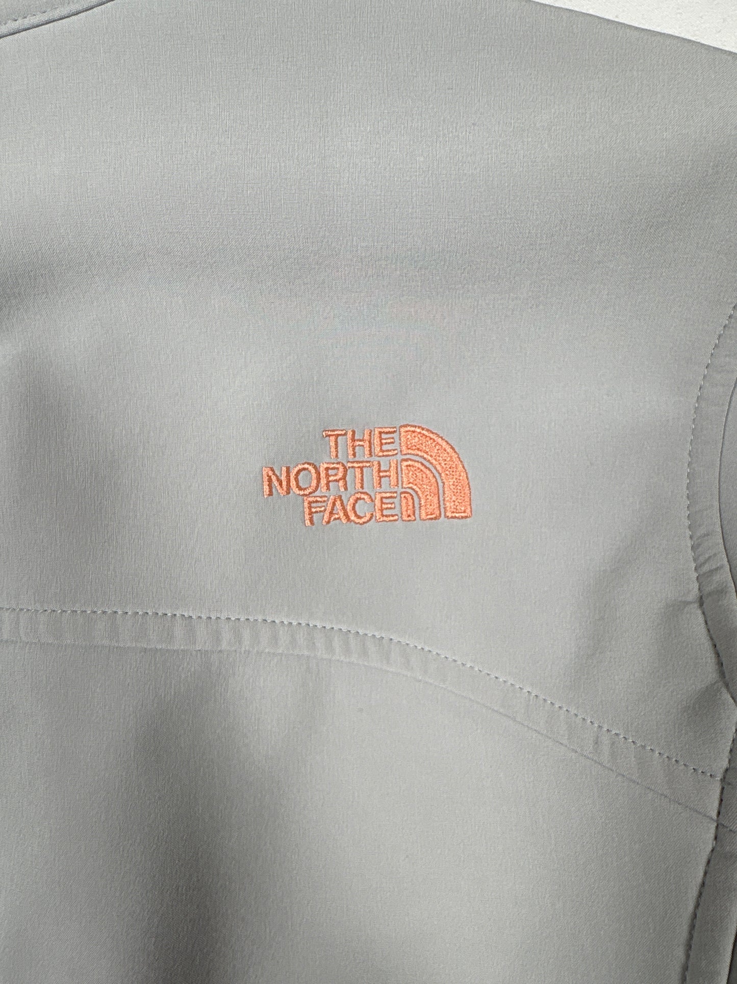 (S) The Noth Face Outdoor Jacket