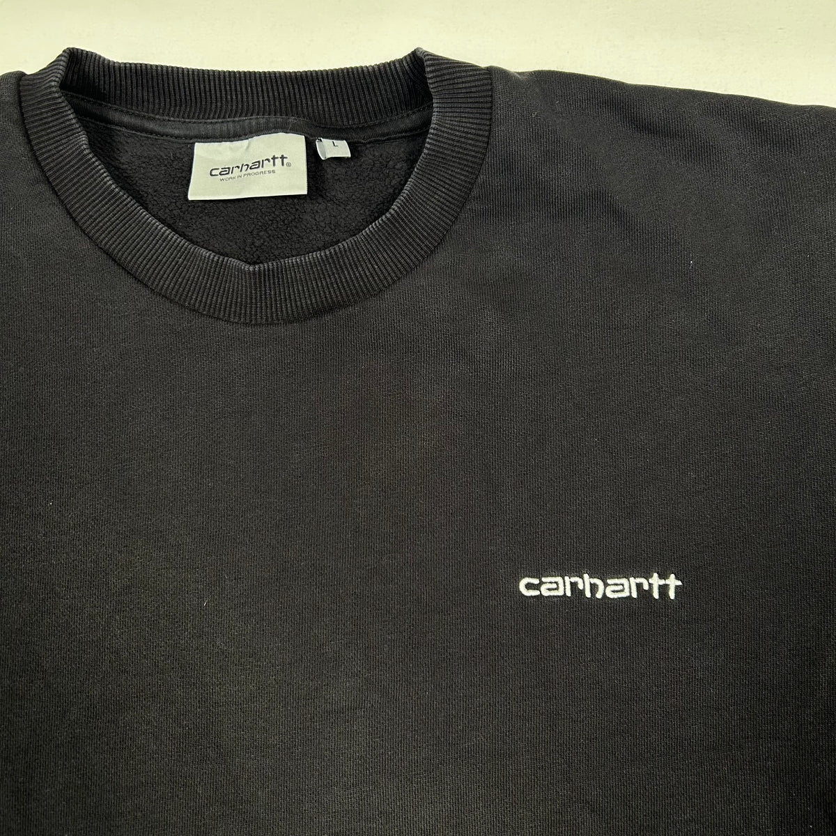(L) Carhartt Black Sweatshirt