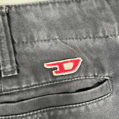 (L) Diesel Cargo Pants