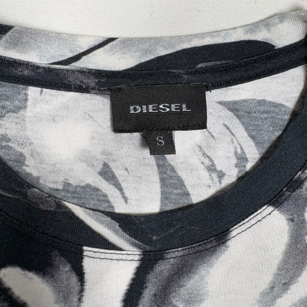 (S) Diesel T-shirt