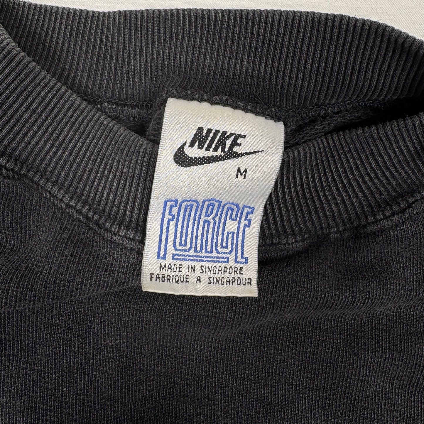 (M) Vintage 90s Nike Force Basketball Sweatshirt
