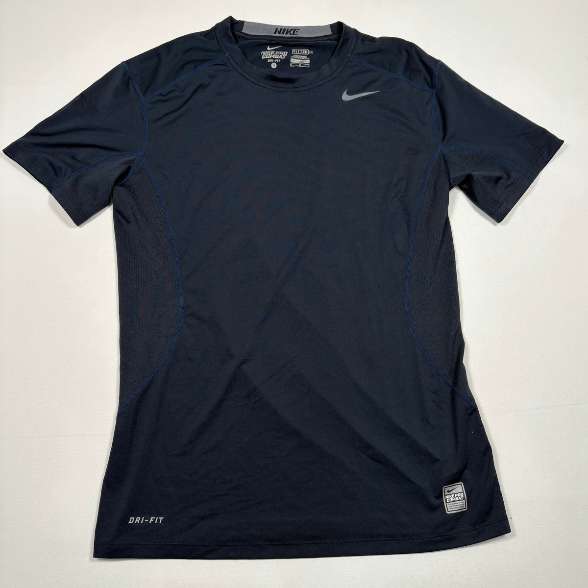 (M) Nike T-Shirt