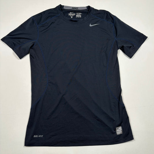 (M) Nike T-Shirt