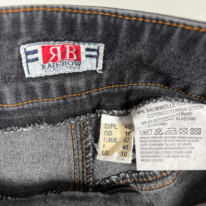 (M) Flared Y2K Jeans
