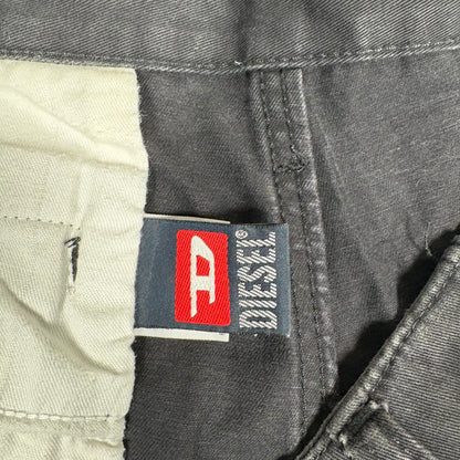 (L) Diesel Cargo Pants