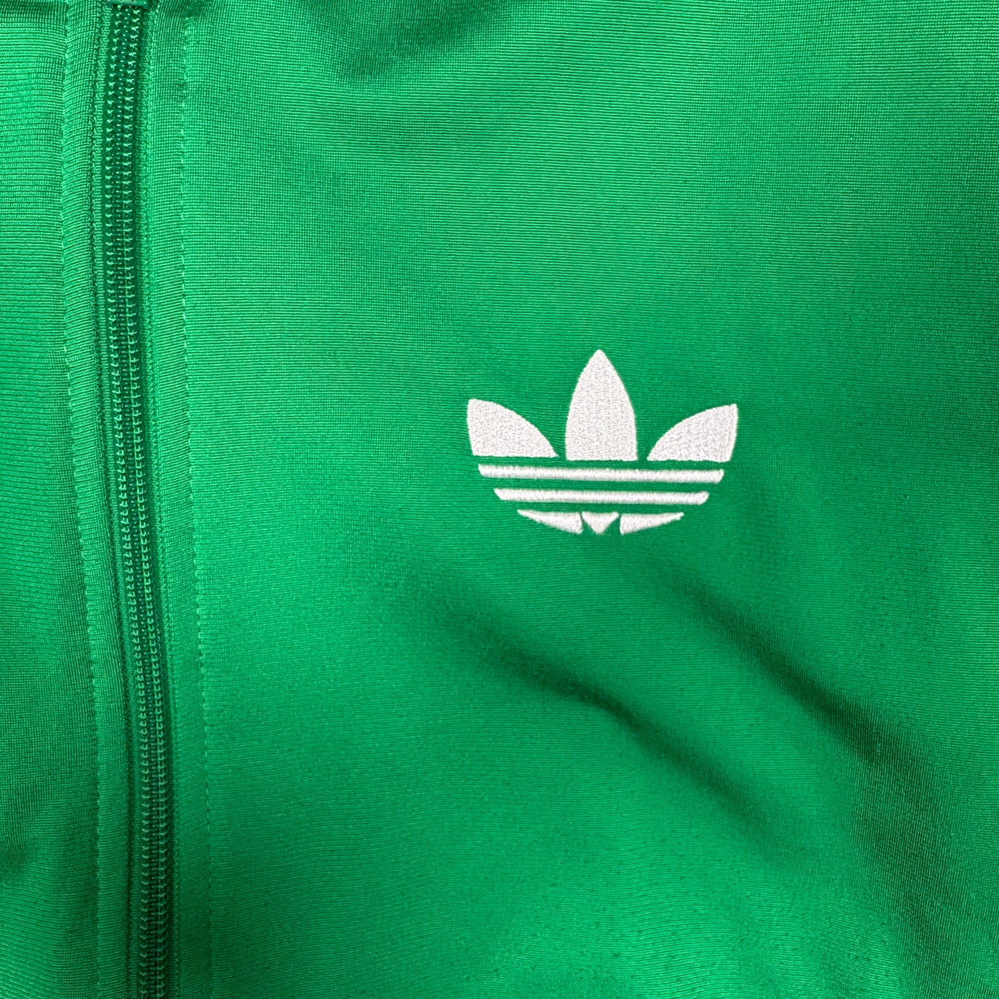 (M) Adidas Green Top