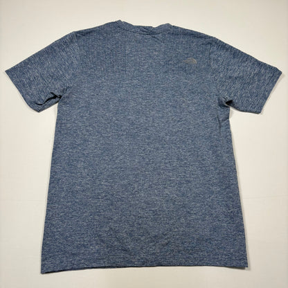 (L) The North Face T-Shirt