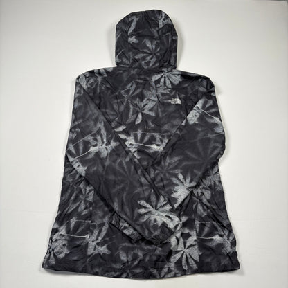 (L) The North Face Windbreaker