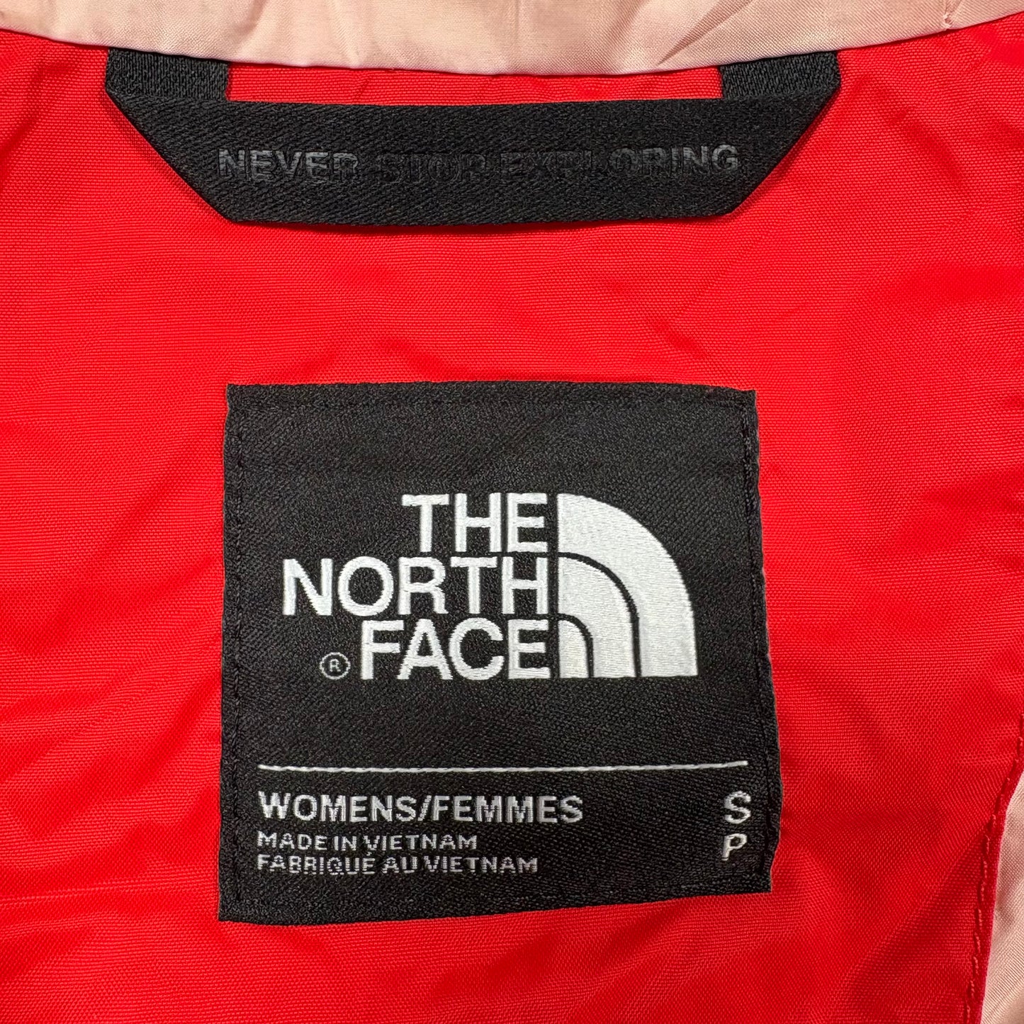 (S) The North Face Windbreaker