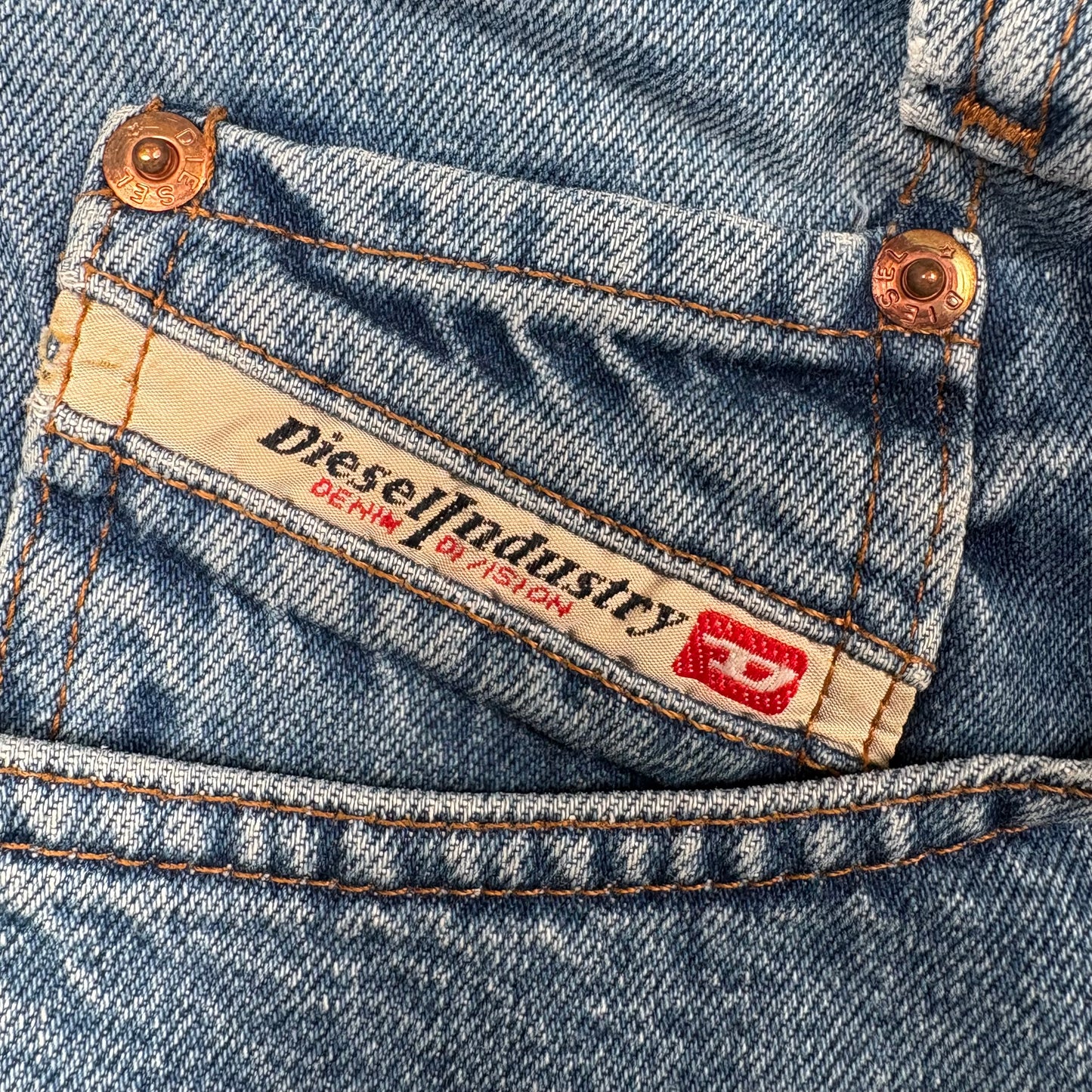 (L) Diesel Y2K Jeans