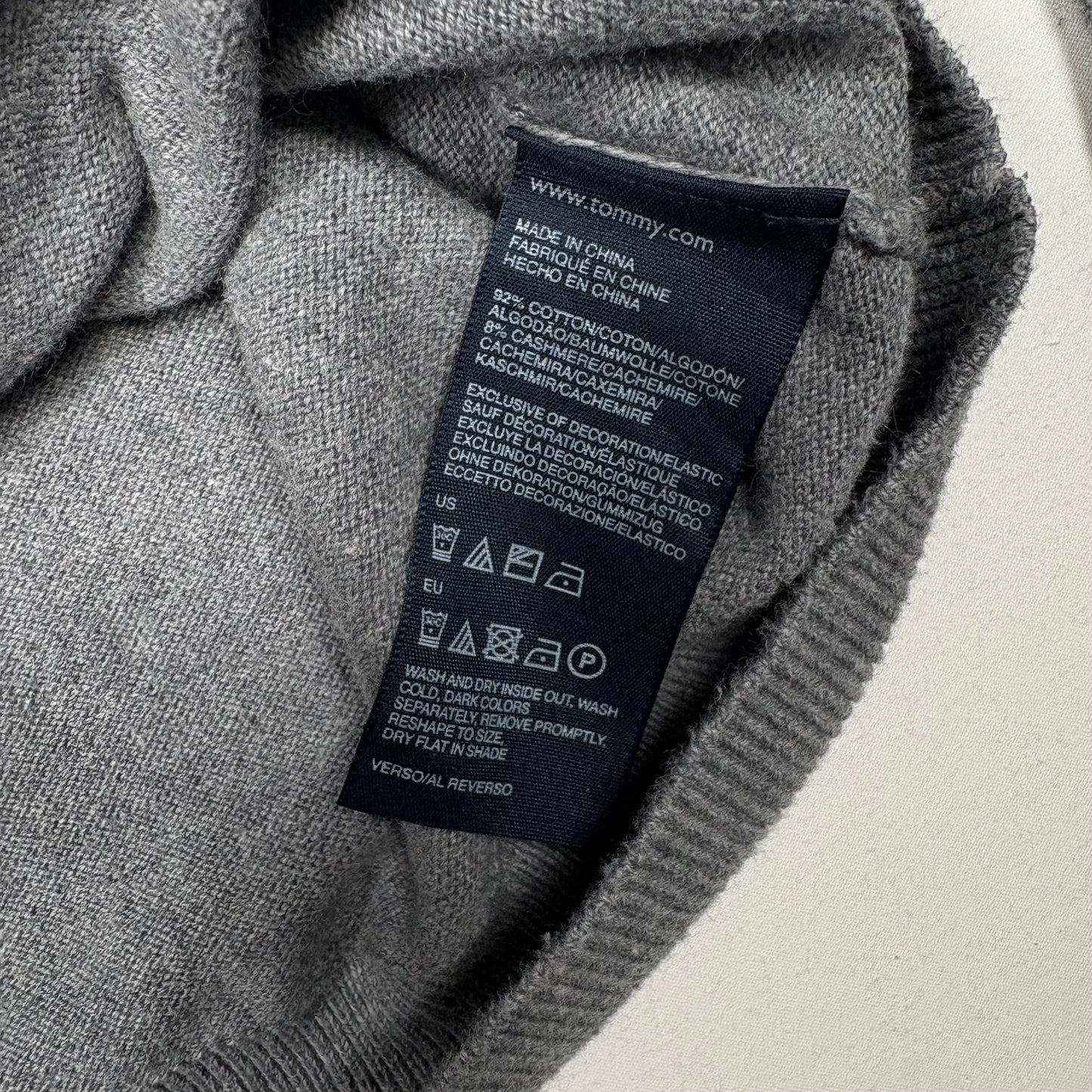 (L) Tommy Hilfiger High Neck Sweater