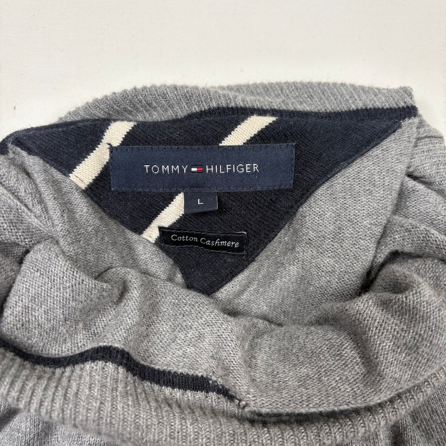 (L) Tommy Hilfiger High Neck Sweater