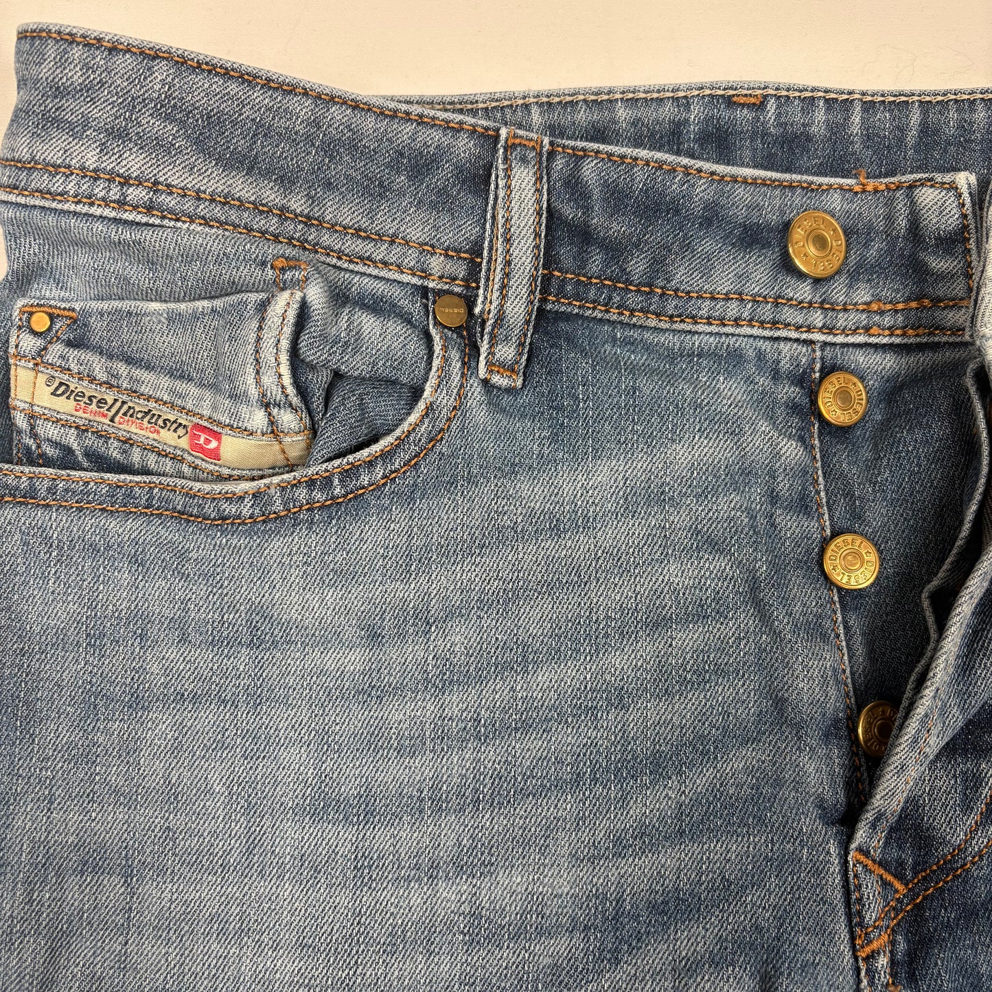 (M) Diesel Y2K Jeans