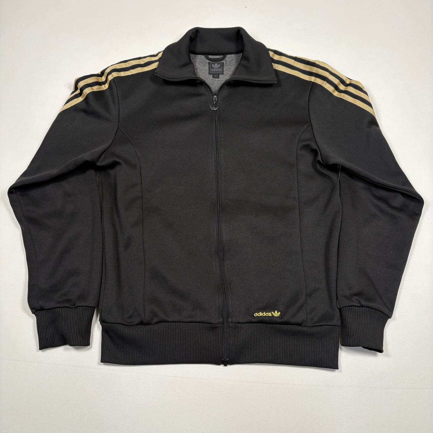 (S) Adidas Top