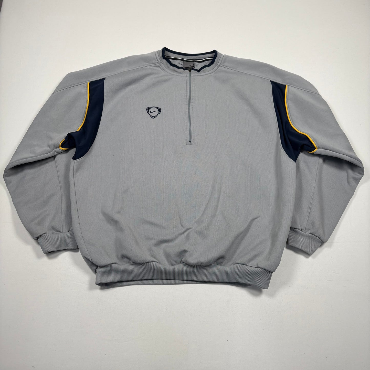 (XL) Vintage Nike Sweatshirt