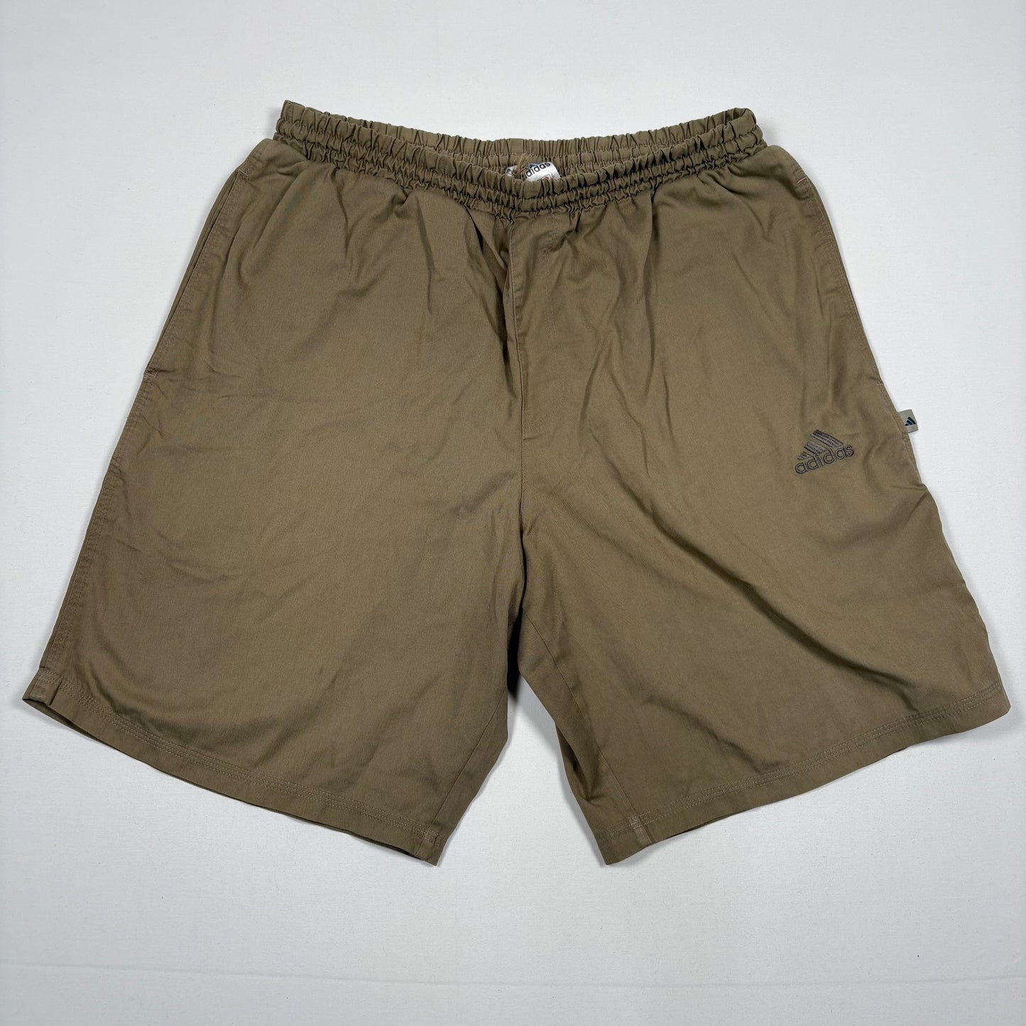 (M) Adidas Vintage Shorts