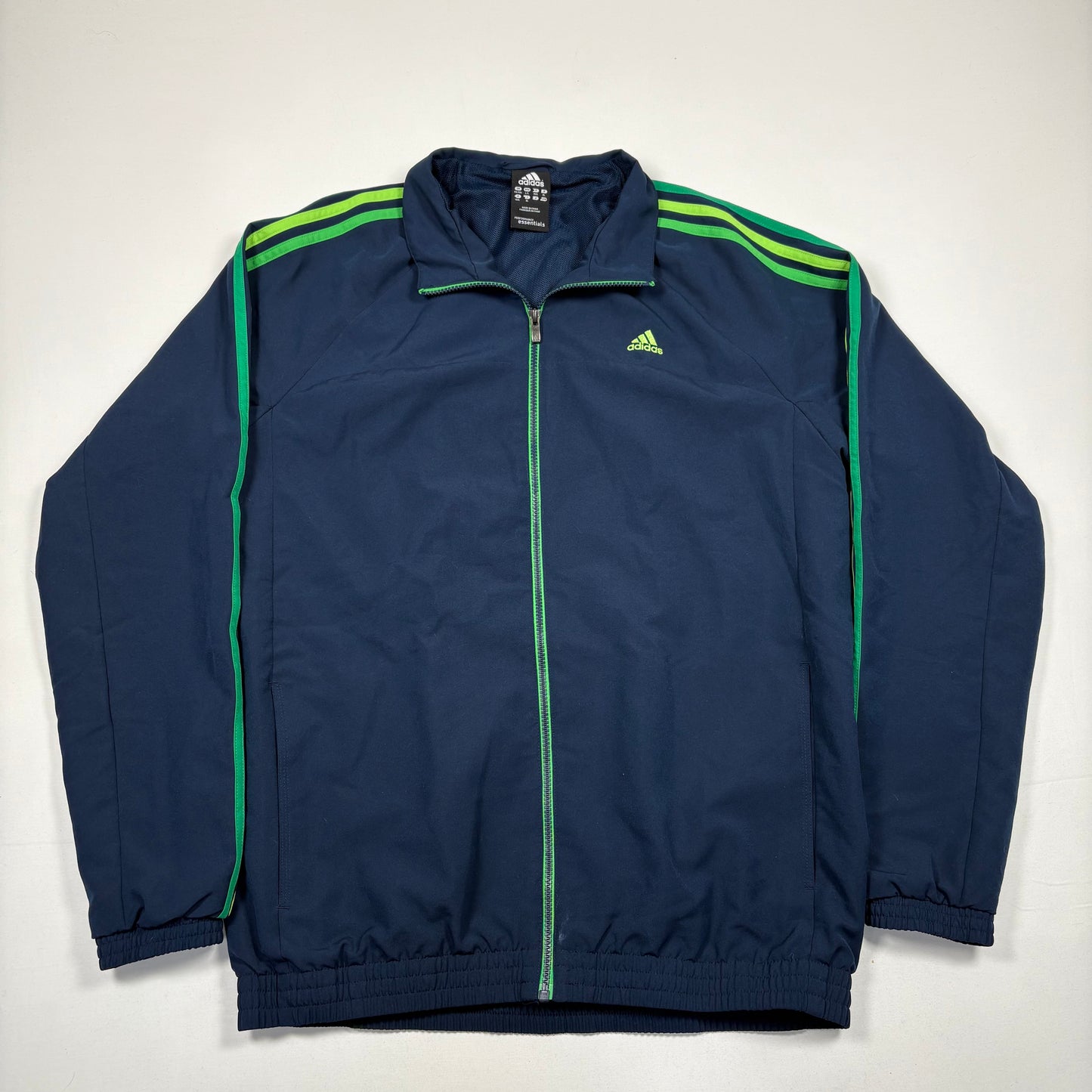 (L) Adidas Top