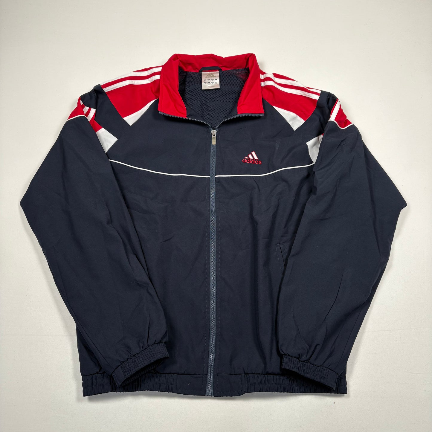 (M) Adidas Vintage Top