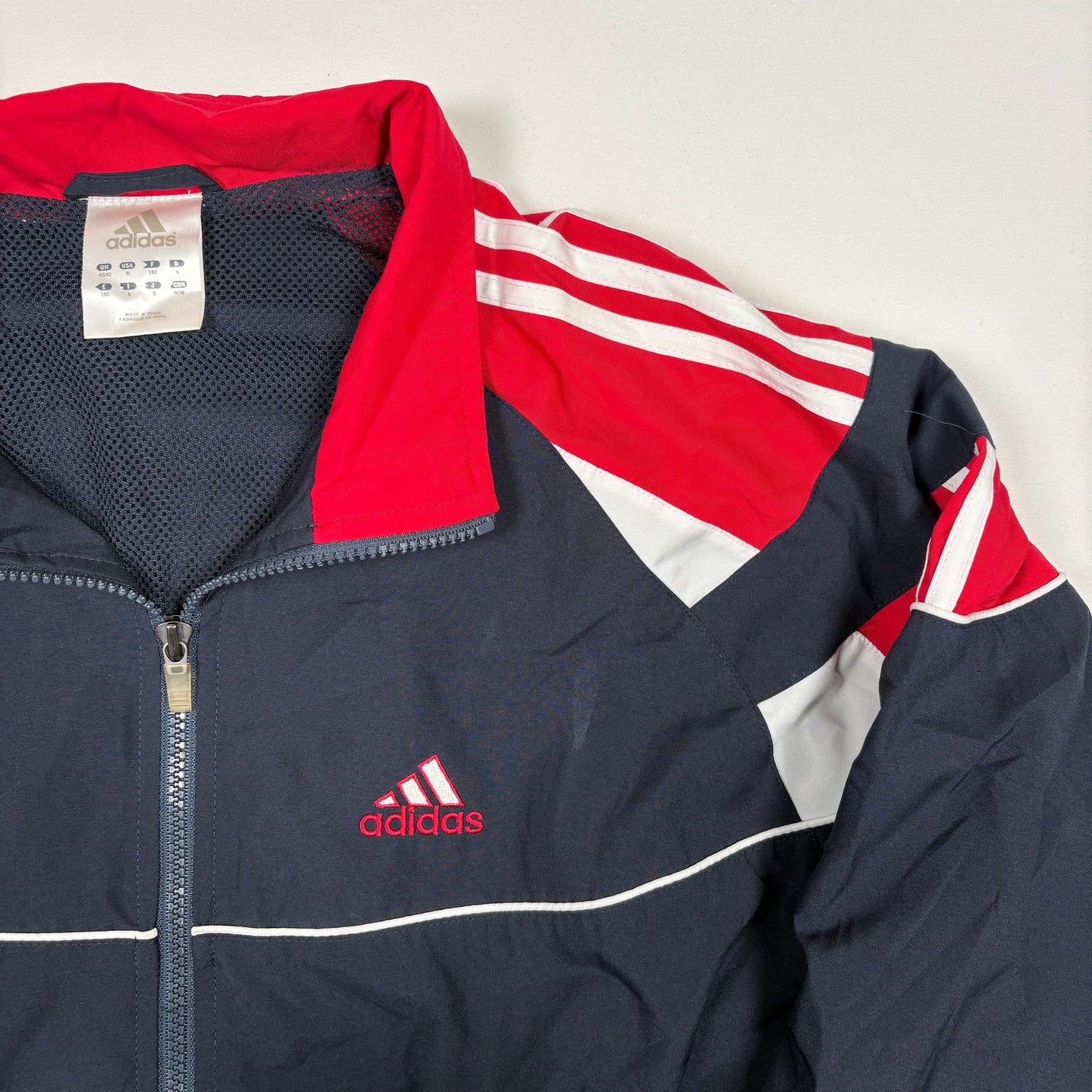 (M) Adidas Vintage Top