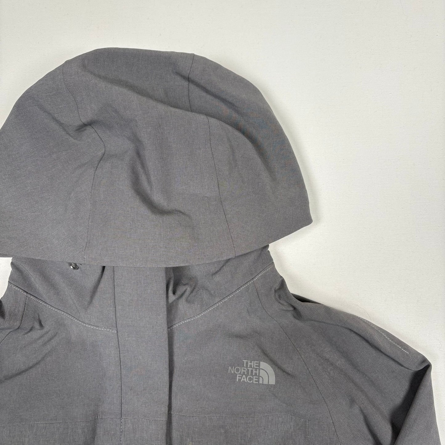 (M) The North Face Coat