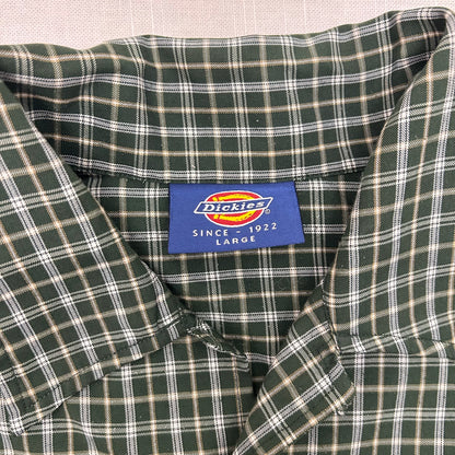 (L) Dickies Short Sleeve Shirt